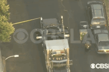 Xe cảnh sát Mỹ nổ tung như "cầu lửa" vì lô pháo hoa lậu tịch thu