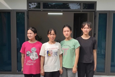 Nhà Nhân ái thắp sáng cuộc đời người mẹ góa mắc bệnh hiểm nghèo