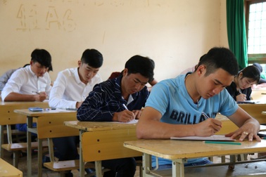 Đề Ngoại ngữ có độ phân hóa cao, thí sinh làm được khoảng 60%