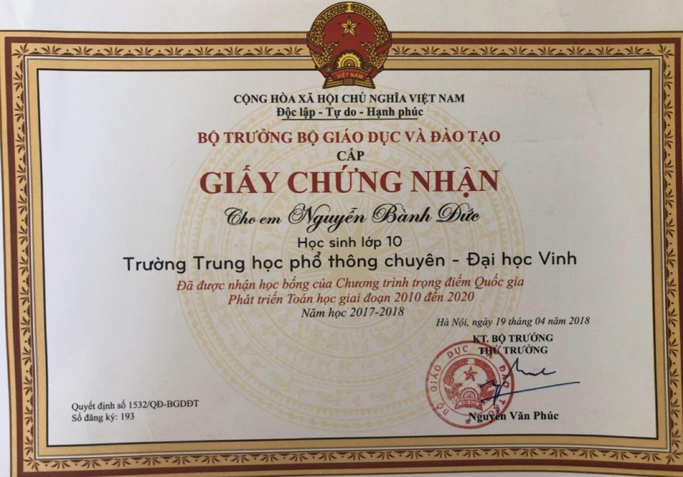 Nam sinh xứ Nghệ xuất sắc giành 15 học bổng trị giá hơn 43 tỷ đồng - 7 Nam sinh xứ Nghệ xuất sắc giành 15 học bổng trị giá hơn 43 tỷ đồng - 7