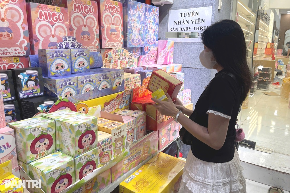Đồ chơi túi mù lên ngôi dịp Valentine, dưới 500.000 đồng mua được quà gì? - 2 Đồ chơi túi mù lên ngôi dịp Valentine, dưới 500.000 đồng mua được quà gì? - 2