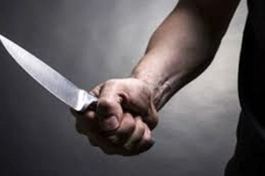 Dùng dao đâm vợ tử vong rồi tự sát