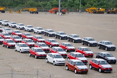 Ô tô từ ASEAN đều đặn vào Việt Nam, người tiêu dùng mòn mỏi đợi xe giá rẻ