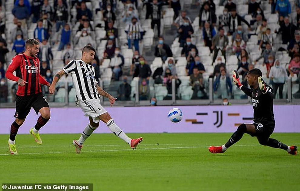 Juventus rơi xuống nhóm cầm đèn đỏ, Mourinho đứt chuỗi thắng cùng Roma - 2 Juventus rơi xuống nhóm cầm đèn đỏ, Mourinho đứt chuỗi thắng cùng Roma - 2