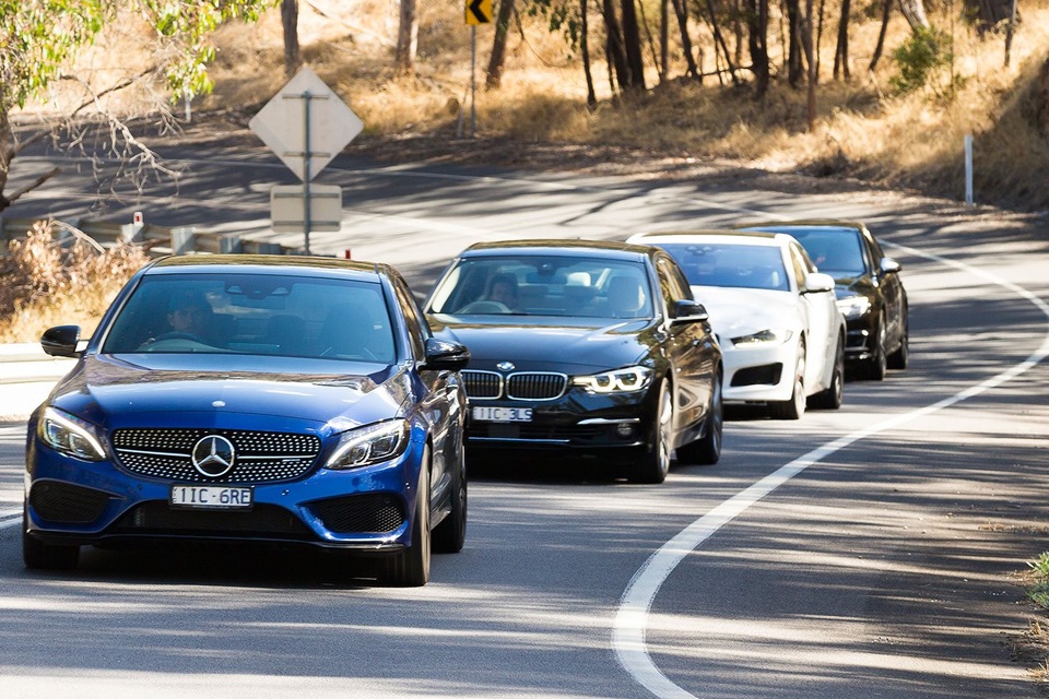 Vì sao BMW và Mercedes-Benz không thành công với xe giá rẻ? - 1 Vì sao BMW và Mercedes-Benz không thành công với xe giá rẻ? - 1