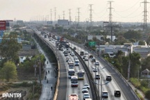 CSGT dùng ô tô tuần tra lưu động điều tiết giao thông tại 7 tuyến cao tốc