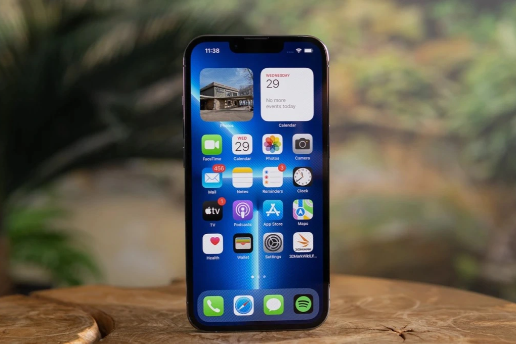 Tôi chuyển từ iPhone 13 Pro Max sang iPhone SE 2022 và cái kết - 1 Tôi chuyển từ iPhone 13 Pro Max sang iPhone SE 2022 và cái kết - 1