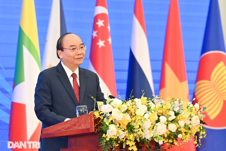 Thủ tướng: Biển Đông là trung tâm trong định hướng hòa bình của ASEAN - 1 Thủ tướng: Biển Đông là trung tâm trong định hướng hòa bình của ASEAN - 1