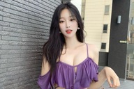 Cô em họ thích mặc váy ngủ, tôi lén đặt camera và thấy cảnh đáng thất vọng