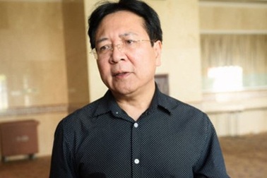 “Phẫu thuật thẩm mỹ đến mức smartphone không nhận ra… là không được”