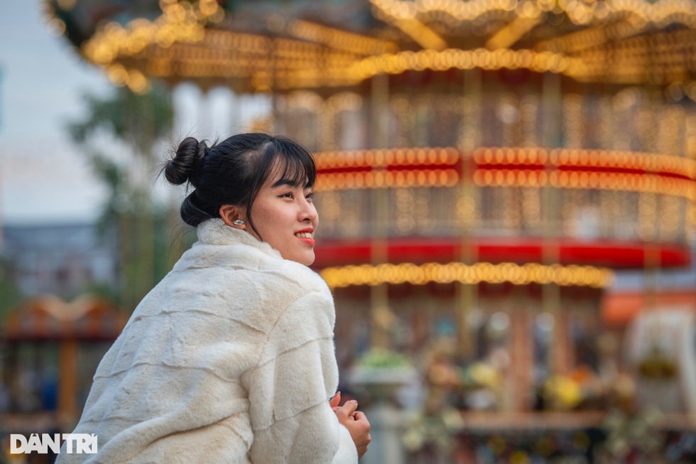 Giới trẻ Hà Nội khám phá vũ trụ giải trí độc nhất miền Bắc - 10 Giới trẻ Hà Nội khám phá vũ trụ giải trí độc nhất miền Bắc - 10