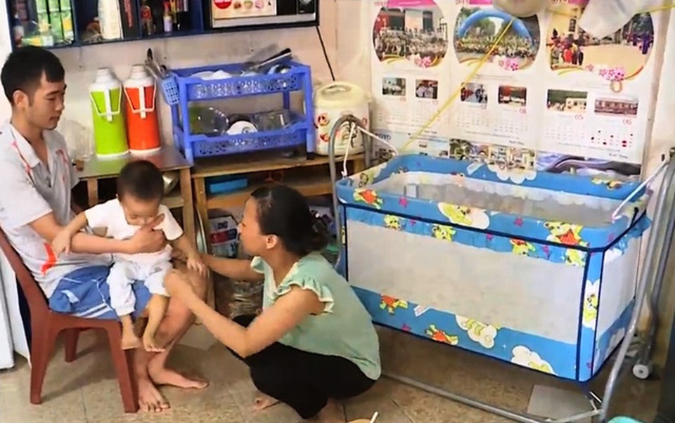 Người lao động canh cánh nỗi lo việc làm trong mùa dịch Covid-19 - 2 Người lao động canh cánh nỗi lo việc làm trong mùa dịch Covid-19 - 2
