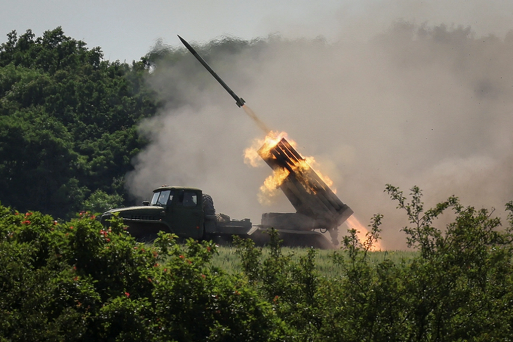 Ukraine nói được thời tiết giúp sức, chờ tin tốt từ chiến trường Donbass - 1 Ukraine nói được thời tiết giúp sức, chờ tin tốt từ chiến trường Donbass - 1