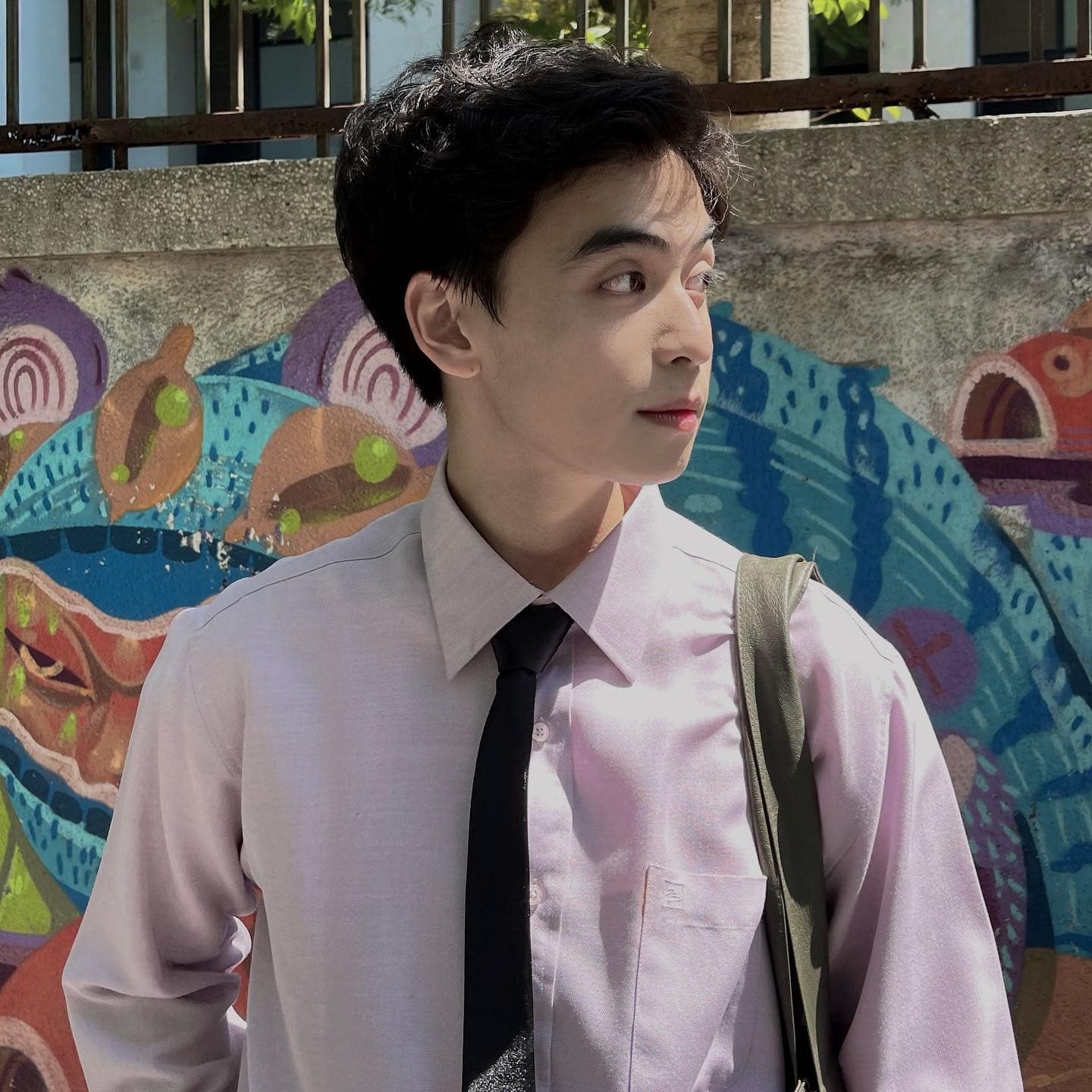 Giám đốc sáng tạo của MV gây tranh cãi bất ngờ rời công ty Sơn Tùng M-TP - 3 Giám đốc sáng tạo của MV gây tranh cãi bất ngờ rời công ty Sơn Tùng M-TP - 3