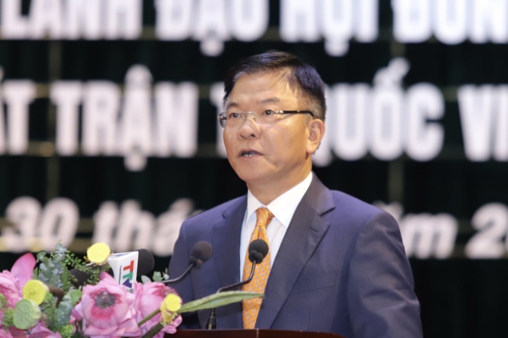 Phó Thủ tướng Lê Thành Long: Chính quyền 2 cấp để phục vụ dân tốt hơn - 2 Phó Thủ tướng Lê Thành Long: Chính quyền 2 cấp để phục vụ dân tốt hơn - 2