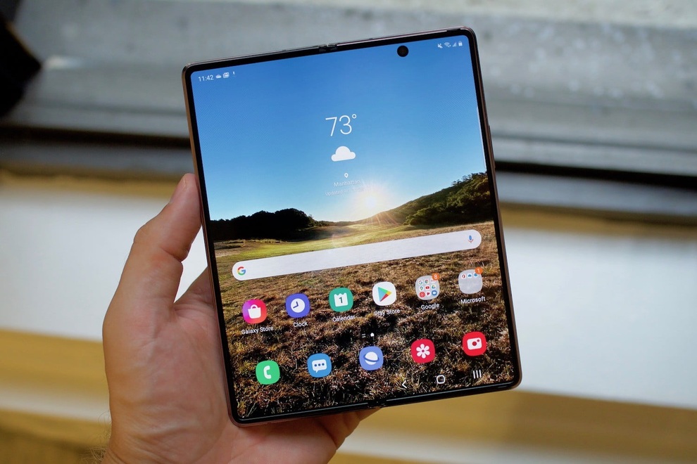 Loạt smartphone cao cấp đang giảm giá cả chục triệu đồng tại Việt Nam - 1 Loạt smartphone cao cấp đang giảm giá cả chục triệu đồng tại Việt Nam - 1