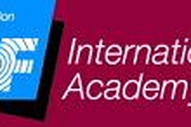 Vui Noel nhận học bổng du học trung học