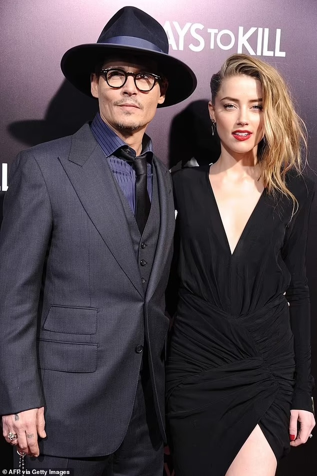 Johnny Depp has a new girlfriend after the storm with his ex-wife? - 6