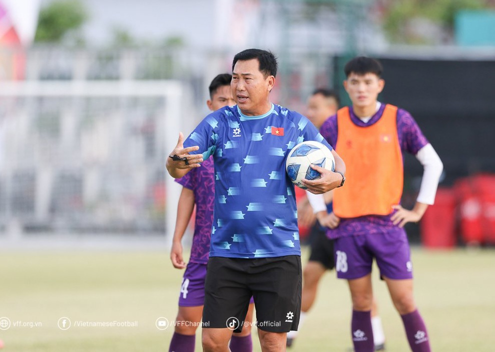 Cầu thủ U19 Việt Nam tuyên bố đánh bại U19 Australia - 2 Cầu thủ U19 Việt Nam tuyên bố đánh bại U19 Australia - 2