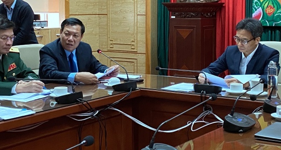 Phó Thủ tướng Vũ Đức Đam tặng quà Tết cho bệnh nhân - 3