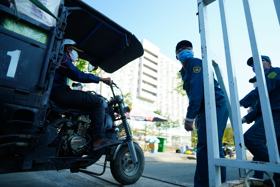 Bức thư người cách ly gửi những anh hùng mùa dịch Covid-19 - 15 Bức thư người cách ly gửi những anh hùng mùa dịch Covid-19 - 15