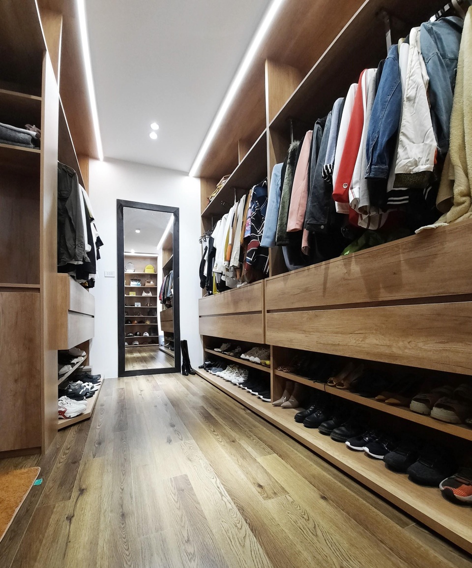 Khó rời mắt với ngôi nhà hình khối độc lạ của cặp vợ chồng ở  Đắk Lắk - 8