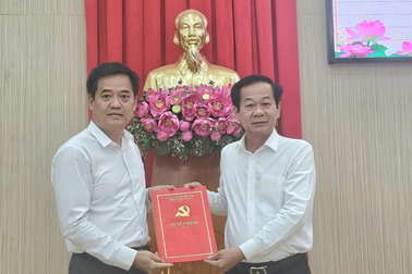 Phó Chủ tịch UBND tỉnh Kiên Giang làm Bí thư Thành ủy Phú Quốc