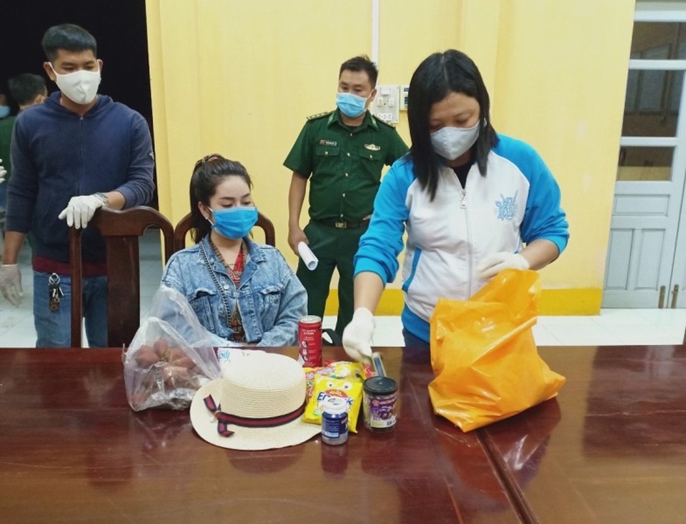 Bắt giữ 11 đối tượng từ Campuchia nhập cảnh trái phép vào Việt Nam - 2 Bắt giữ 11 đối tượng từ Campuchia nhập cảnh trái phép vào Việt Nam - 2