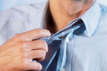 Cà-vạt có thể làm giảm lưu lượng máu đến não