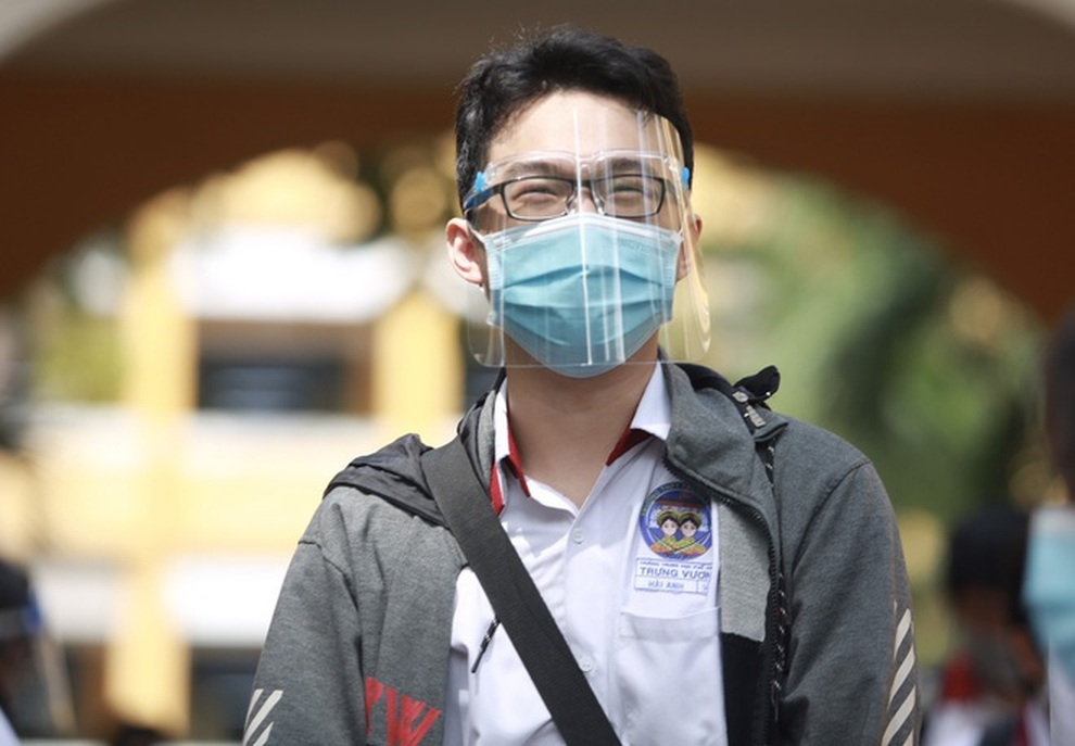 Có thí sinh F0, nơi ngừng thi, nơi thi tiếp: Bộ GD-ĐT nói gì? - 2 Có thí sinh F0, nơi ngừng thi, nơi thi tiếp: Bộ GD-ĐT nói gì? - 2
