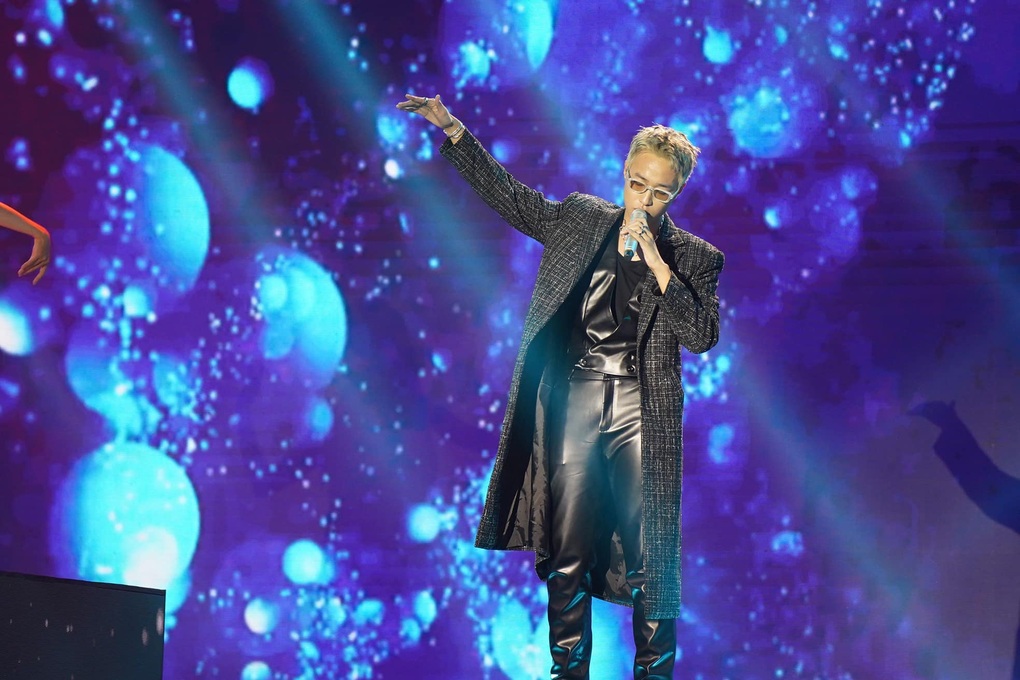 Nhạc sĩ Huy Tuấn nói về việc đăng quang rồi mất hút tại Vietnam Idol - 1 Nhạc sĩ Huy Tuấn nói về việc đăng quang rồi mất hút tại Vietnam Idol - 1