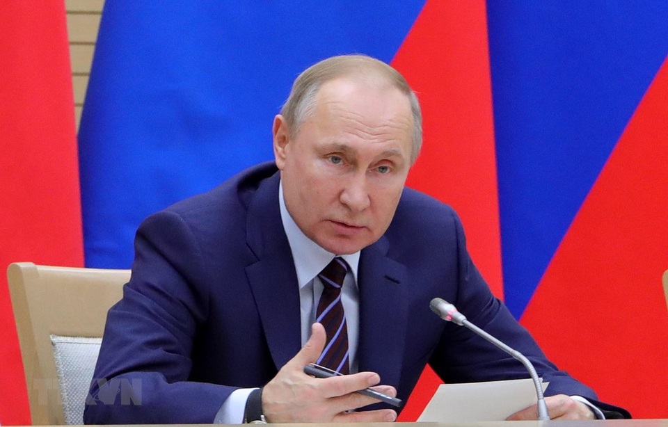 Người Nga ủng hộ sửa hiến pháp có thể cho phép ông Putin nắm quyền đến 2036 - 1 Người Nga ủng hộ sửa hiến pháp có thể cho phép ông Putin nắm quyền đến 2036 - 1