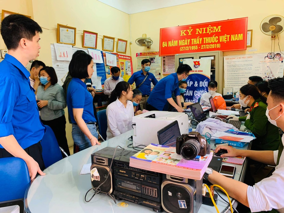 Tuổi trẻ Thủ đô ra quân Ngày Chủ nhật xanh toàn quốc lần thứ nhất - 4 Tuổi trẻ Thủ đô ra quân Ngày Chủ nhật xanh toàn quốc lần thứ nhất - 4