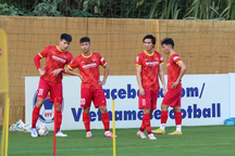 Hoàng Đức trở lại, đội tuyển Việt Nam gần đủ lực lượng mạnh nhất