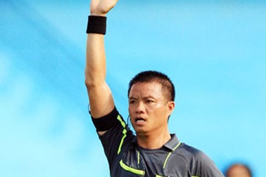 Cựu “còi vàng” Võ Quang Vinh có nguy cơ vắng mặt ở lượt đi V-League