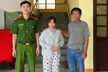 Cô gái báo công an khi tài khoản bỗng dưng nhận 45 triệu đồng