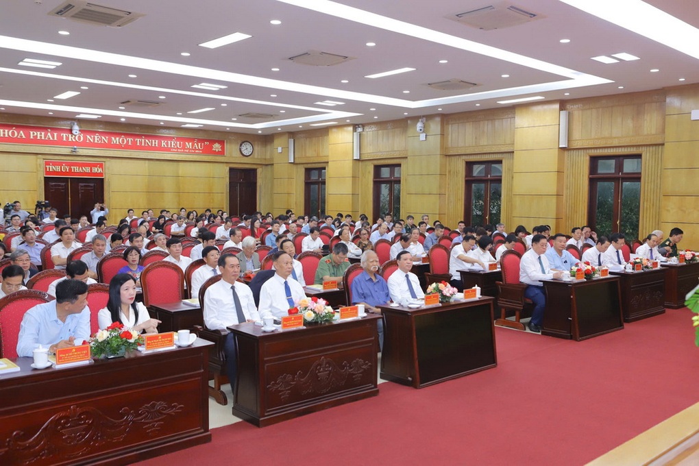 Đồng bào, cán bộ chiến sĩ miền Nam tập kết ra Bắc - 70 năm nghĩa tình - 2 Đồng bào, cán bộ chiến sĩ miền Nam tập kết ra Bắc - 70 năm nghĩa tình - 2