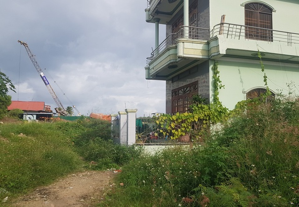 Chủ tịch Khánh Hòa yêu cầu rà soát toàn bộ dự án “đất vàng” bỏ hoang 10 năm - 3 Chủ tịch Khánh Hòa yêu cầu rà soát toàn bộ dự án “đất vàng” bỏ hoang 10 năm - 3