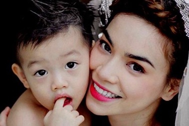 Mẹ con Hồ Ngọc Hà không nắm đồng nào tại Quốc Cường Gia Lai