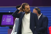 Tuyển Anh hòa thất vọng Mỹ, HLV Gareth Southgate bị chỉ trích dữ dội