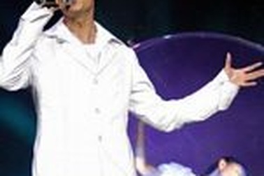 Quang Dũng và ''Chuyện của tôi'' có làm nên chuyện?