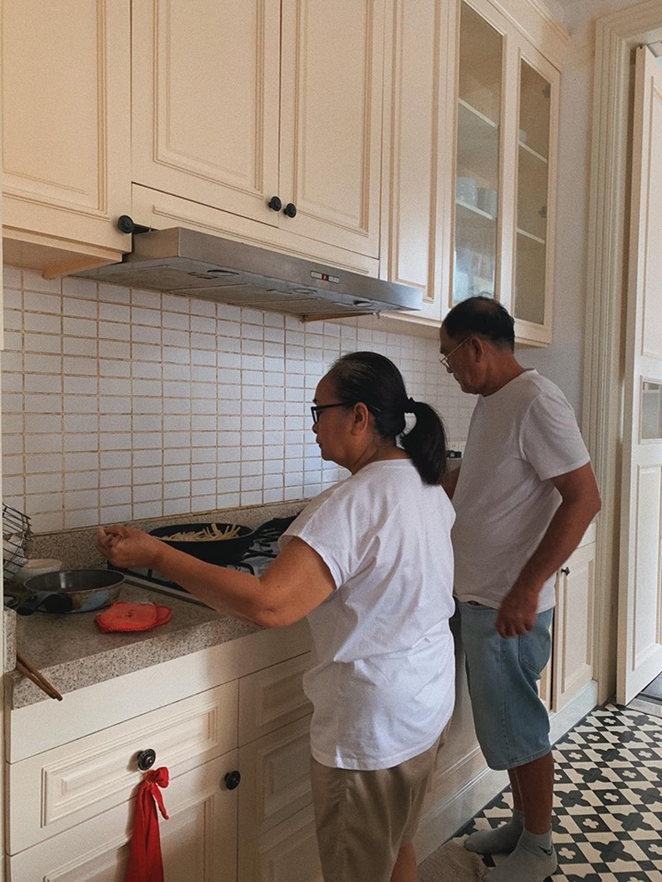 Làm dâu nhà tỷ phú, Tăng Thanh Hà lần đầu tiết lộ món quà hồi môn của mẹ - 8 Làm dâu nhà tỷ phú, Tăng Thanh Hà lần đầu tiết lộ món quà hồi môn của mẹ - 8