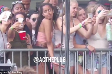 Lộ video tiểu thư nhà Obama nhảy gợi cảm theo nhạc