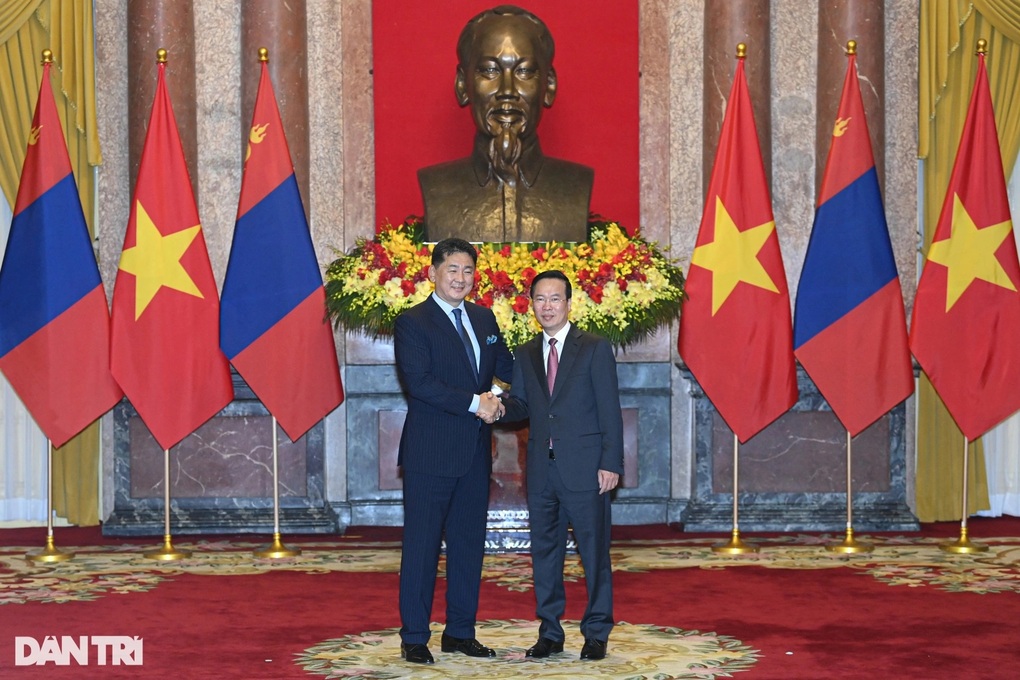Việt Nam và Mông Cổ ký hiệp định miễn visa - 1 Việt Nam và Mông Cổ ký hiệp định miễn visa - 1