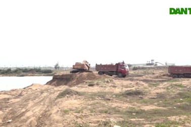 Khu vực Sở TN&MT cho rằng BQLDA khai thác sai vị trí, không người giám sát