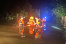 Những người lính lao về phía hiểm nguy