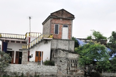 Một phụ nữ bị hàng xóm hiếp dâm, sát hại ngay tại nhà riêng