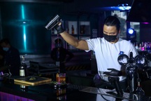 Những nhân viên "all-in-one" tại mô hình khách sạn kiểu mới