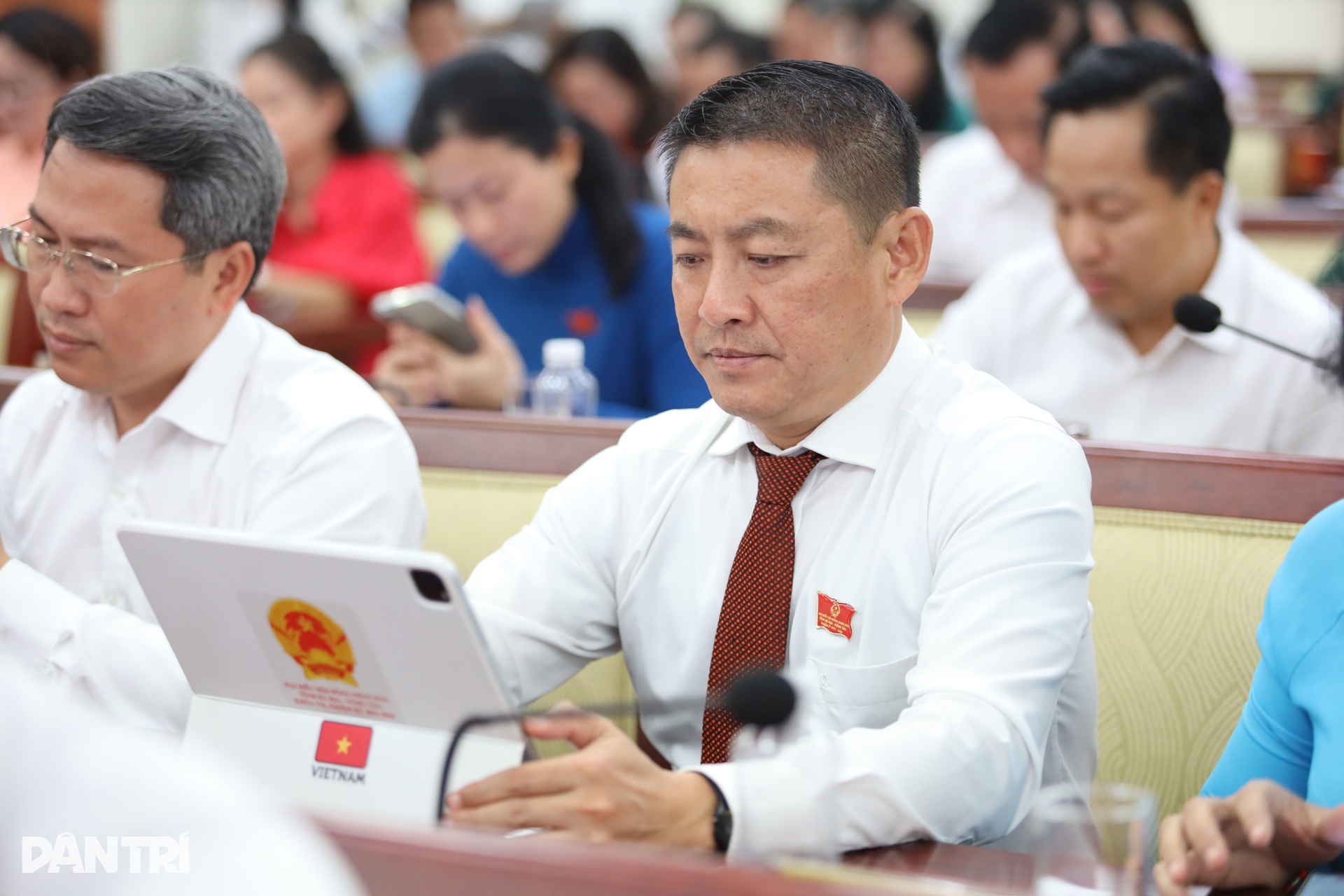 Nhiều chính sách gỡ nút thắt được HĐND TPHCM thông qua - 6 Nhiều chính sách gỡ nút thắt được HĐND TPHCM thông qua - 6