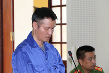 Lái xe biển "lộc phát" chở 25kg ma túy